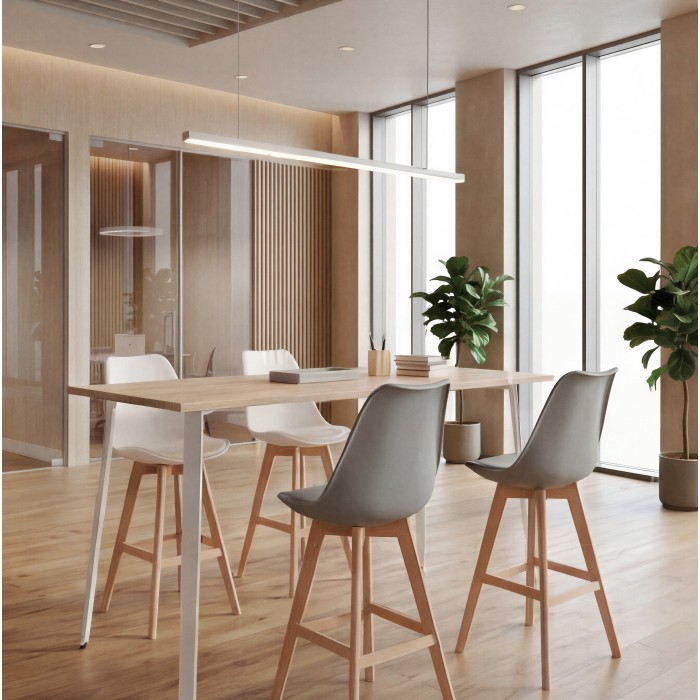 Scandinavische barkruk Ada grijs en wit bij lange houten statafel