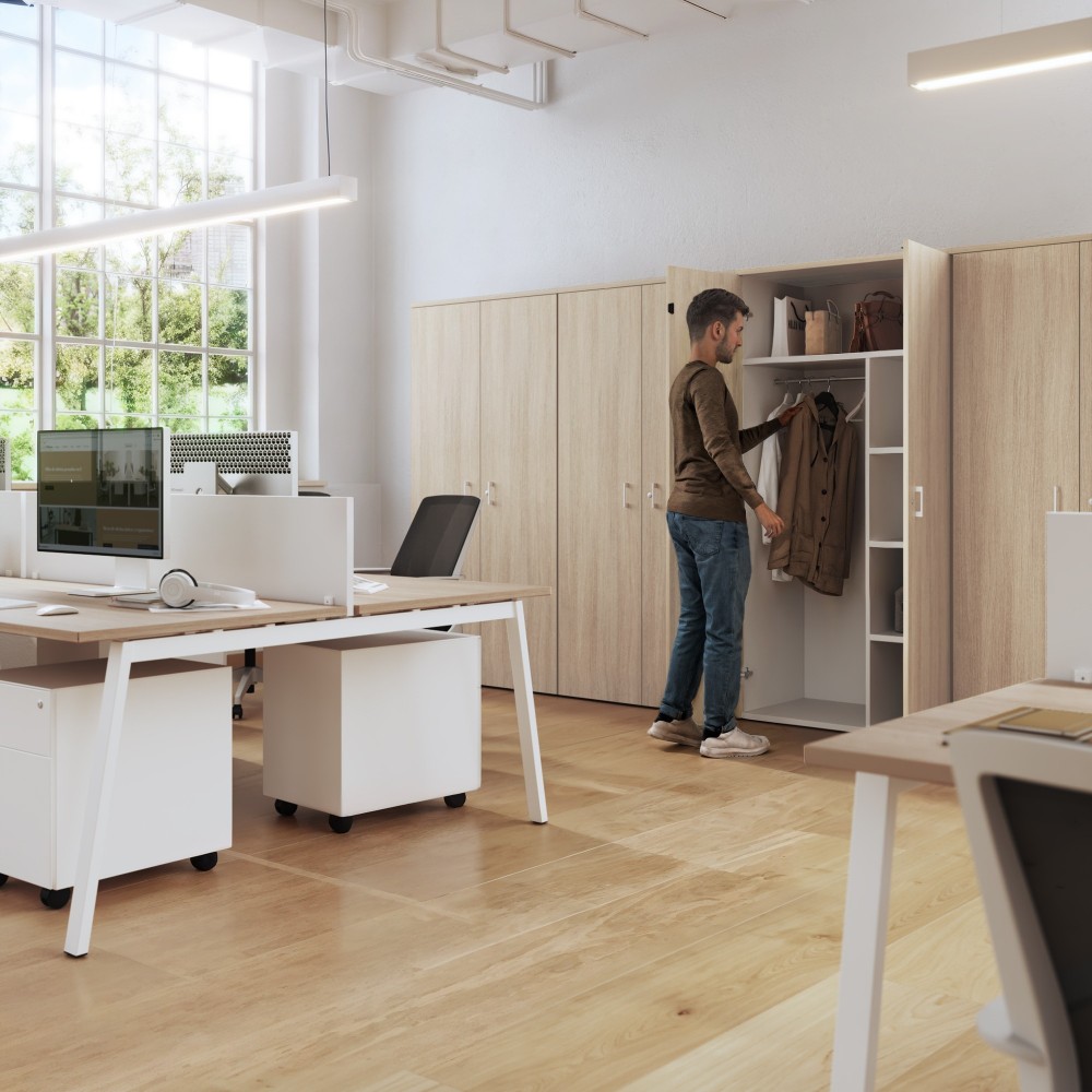 Intérieur du Chronos Vestiaire